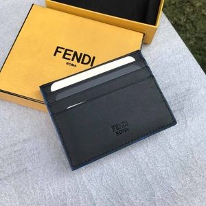 Fendi Men’s black cardholder